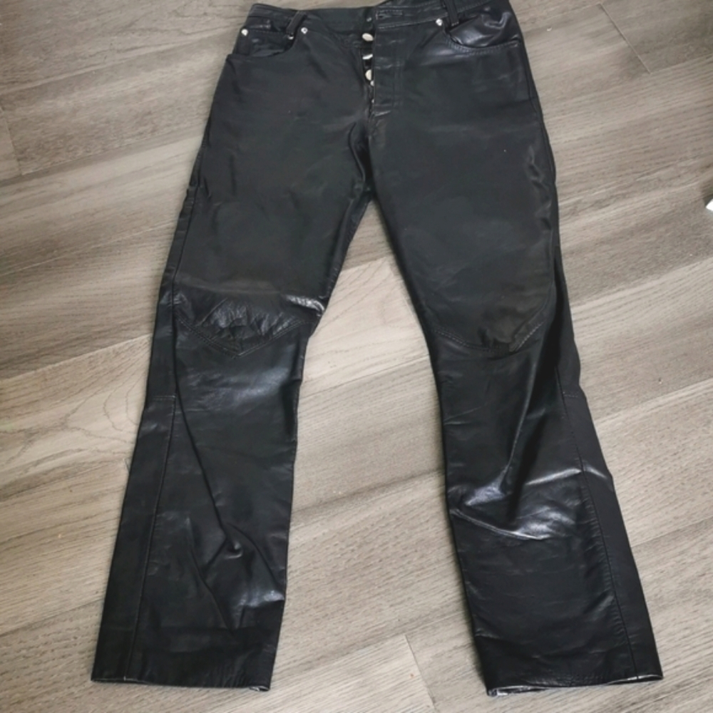 Women's jean cut leather biker pants by North Bound Leather. Size 30. EUC
